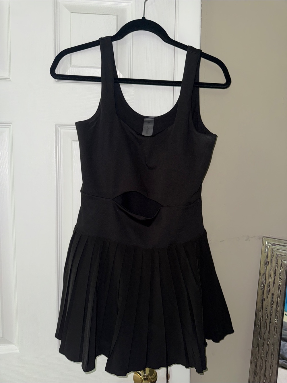 altar'd state revival size Large Athletic dress